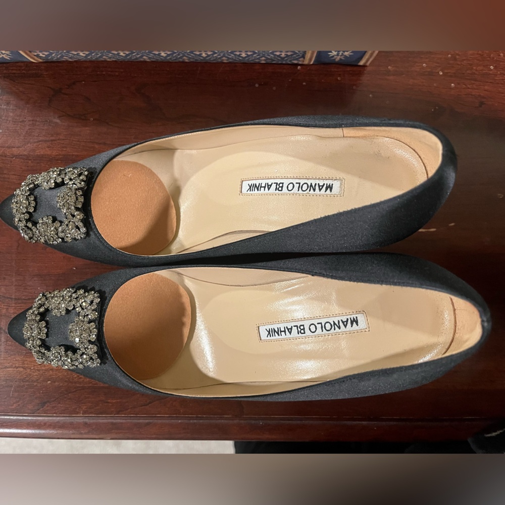 Manolo Blahnik Hangisi pumps